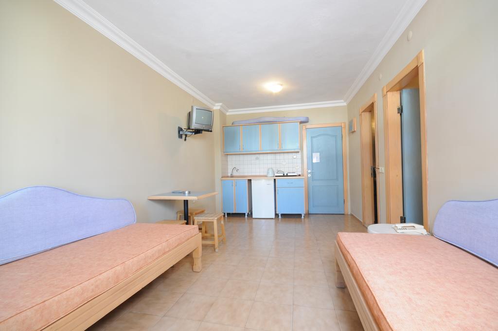 Selen Apart Icmeler Exterior foto