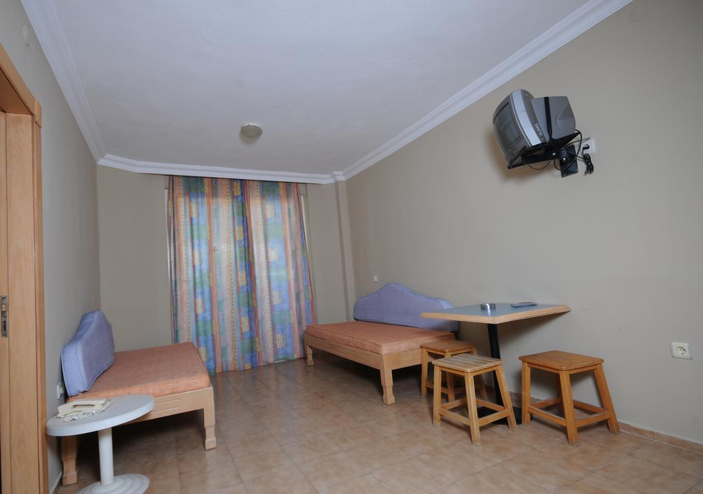 Selen Apart Icmeler Exterior foto