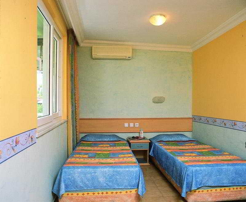 Selen Apart Icmeler Exterior foto