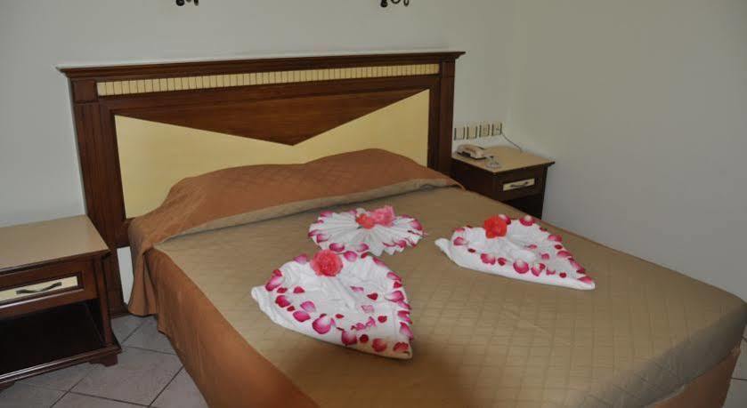 Selen Apart Icmeler Exterior foto